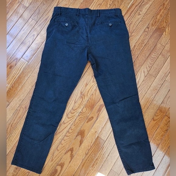 Men's 36W Khaki Pants - Picture 3 of 7